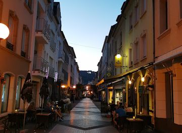 luxembourg/echternach/landmark/friedhof-echternach