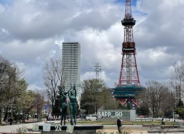 japan/sapporo/odori-park/landmark/odori-park-west-3-chome