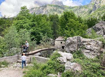 albania/bajram-curri/landmark/mulliri-i-vjeter-i-valbones