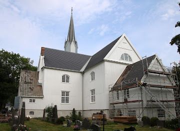 norway/vestfold/landmark/sandar-church