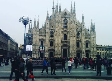 italy/milan/landmark/palazzo-litta