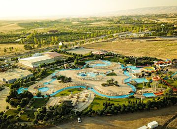 iraq/babel/landmark/aqua-tarin-water-park