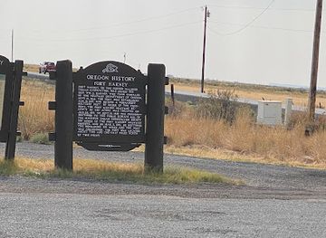 oregon/harney-basin/landmark/fort-harney-historical-monument