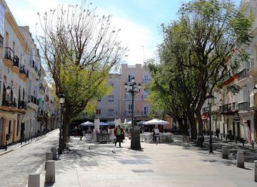 spain/cadiz/barrio-del-mentidero/landmark/plaza-del-mentidero