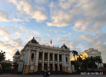 vietnam/tam-dao/landmark/square-of-august-revolution