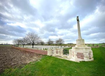 belgium/ypres/landmark/gwalia-cemetery