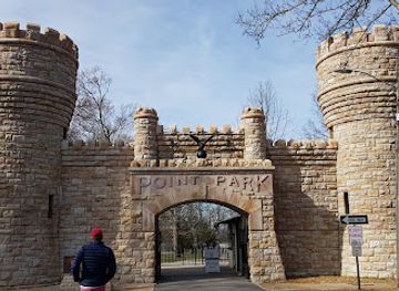 tennessee/chattanooga/landmark/point-park
