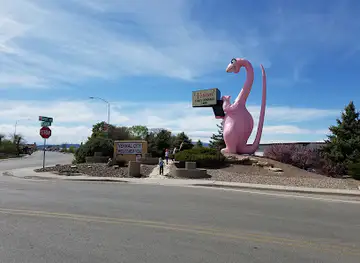 Vernal City Welcome Dinosaur