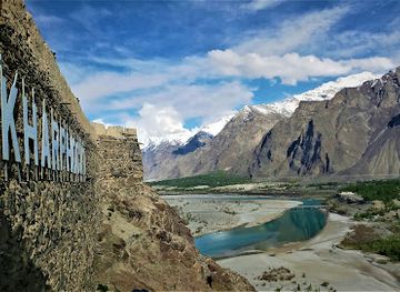 pakistan/phandar-valley/landmark/kharphocho-fort