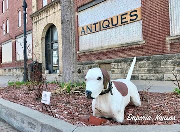 kansas/emporia/landmark/poehler-mercantile-antique-mall