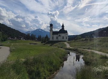 austria/karwendel/landmark/seekirchl