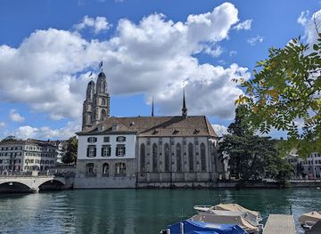 switzerland/zurich/landmark/wasserkirche