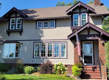 north-dakota/jamestown/landmark/rust-house-inn