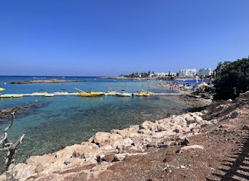 cyprus/protaras/landmark/tourist-info-world-fig-tree-bay-beach