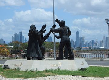 panama/panama-city/punta-pacifica/landmark/punta-culebra-nature-center