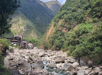 peru/machu-picchu/aguas-calientes/landmark/mirador-rio-vilcanota-park
