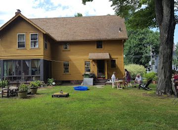 connecticut/hartford-county/landmark/deacon-john-moore-house