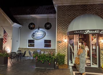 south-carolina/hilton-head-island/landmark/main-street-village