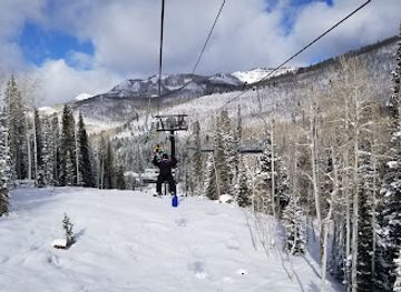 utah/solitude-mountain-resort/landmark/solitude-nordic-center