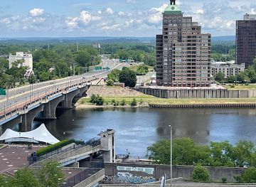 connecticut/greater-hartford/landmark/connecticut-science-center