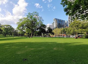 australia/melbourne/landmark/flagstaff-gardens