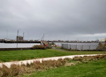 united-kingdom/edinburgh/leith/landmark/forth-lock