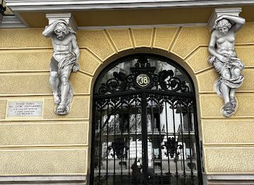 spain/madrid-community/landmark/la-casa-mas-artistica-y-mejor-construida-de-madrid