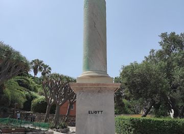 gibraltar/camp-bay/landmark/the-eliott-memorial