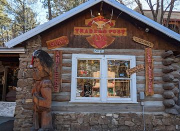 new-mexico/ruidoso/landmark/wooly-bears-mountain-man-store