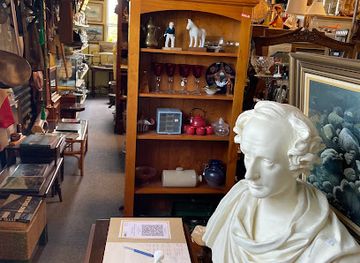 new-zealand/blenheim/landmark/just-browsing