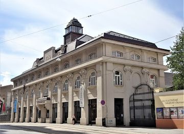 czechia/olomouc/landmark/muzeum-umeni-olomouc