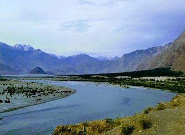pakistan/baltistan/landmark/chumik-bridge