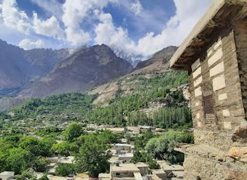 pakistan/gandhara/landmark/altit-fort