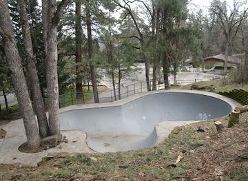 oregon/hood-river/landmark/hood-river-skate-park