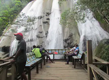 Awawi Waterfalls