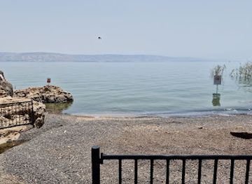 israel/galilee/landmark/churches-of-tabgha