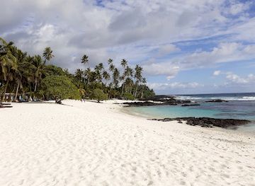 samoa/lalomanu-beach/landmark/return-to-paradise-beach