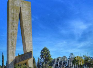 argentina/litoral/landmark/monumento-a-jfk