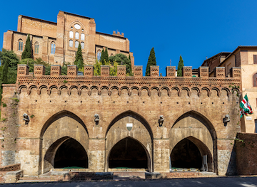 italy/lunigiana/landmark/fontebranda-fontanina-contrada-dell-oca