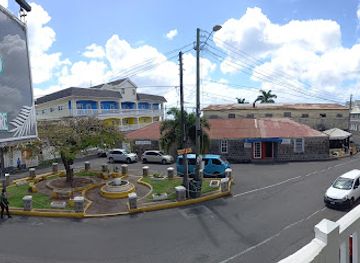 saint-kitts-and-nevis/charlestown/landmark/sip-on-the-square