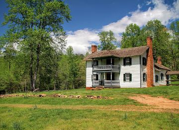 north-carolina/foothills/landmark/horne-creek-living-historical-farm