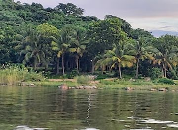 malawi/lake-malawi/landmark/nankoma-island