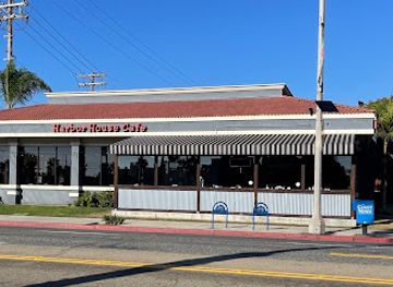 california/oceanside/landmark/harbor-house-cafe