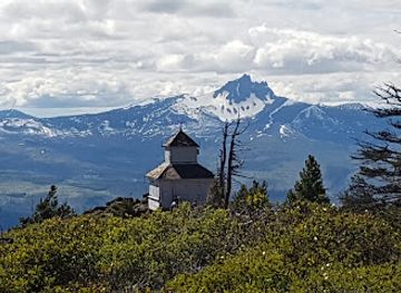 oregon/cascade-mountains/landmark/black-butte