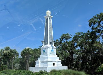 florida/st-petersburg/landmark/city-of-clearwater-centennial-monument
