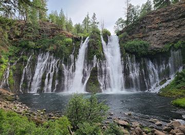 california/shasta-cascade/landmark/burney-falls
