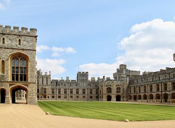 united-kingdom/windsor/landmark/windsor-castle-quadrangle