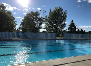 north-dakota/devils-lake/landmark/mike-dosch-memorial-swimming-pool