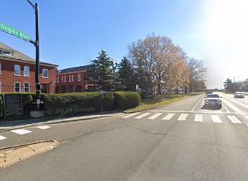 virginia/arlington/landmark/world-s-first-public-passenger-flight