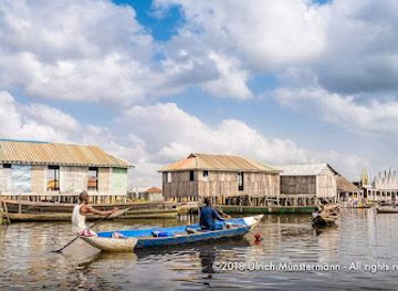 benin/ganvie-village/landmark/ganvie-tours-et-safari